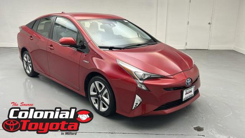 Used 2016 Toyota Prius Four Touring image 1
