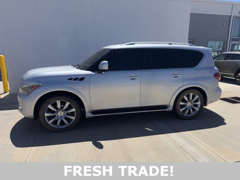 Used 2011 INFINITI QX56 4WD w/ Deluxe Touring Pkg image 1