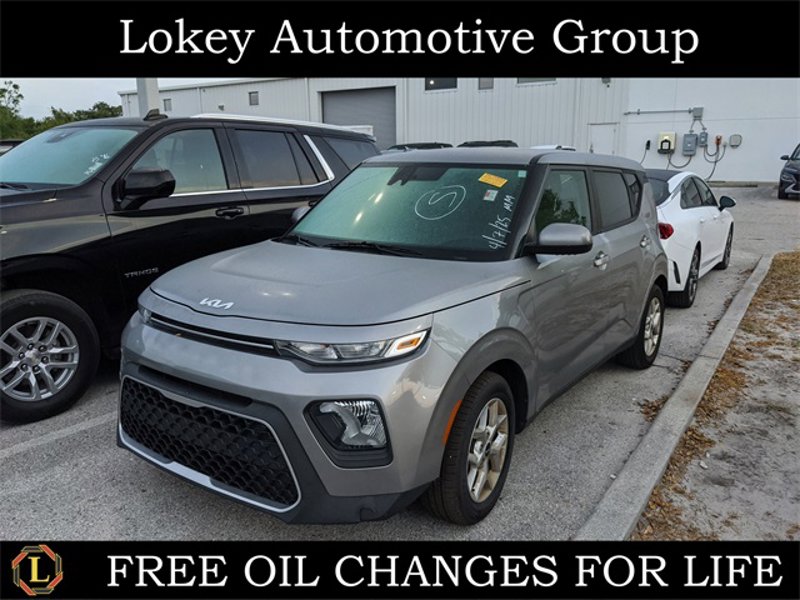 Certified 2022 Kia Soul LX w/ Technology Package image 1