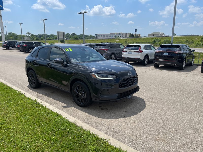 Certified 2023 Honda HR-V Sport image 1