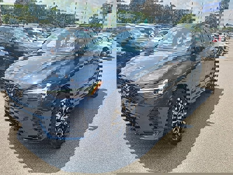 Certified 2025 Volvo XC60 B5 Plus w/ Protection Package Premier image 1
