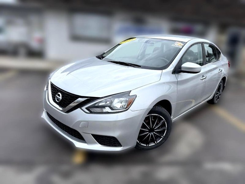 Used 2016 Nissan Sentra SV image 1