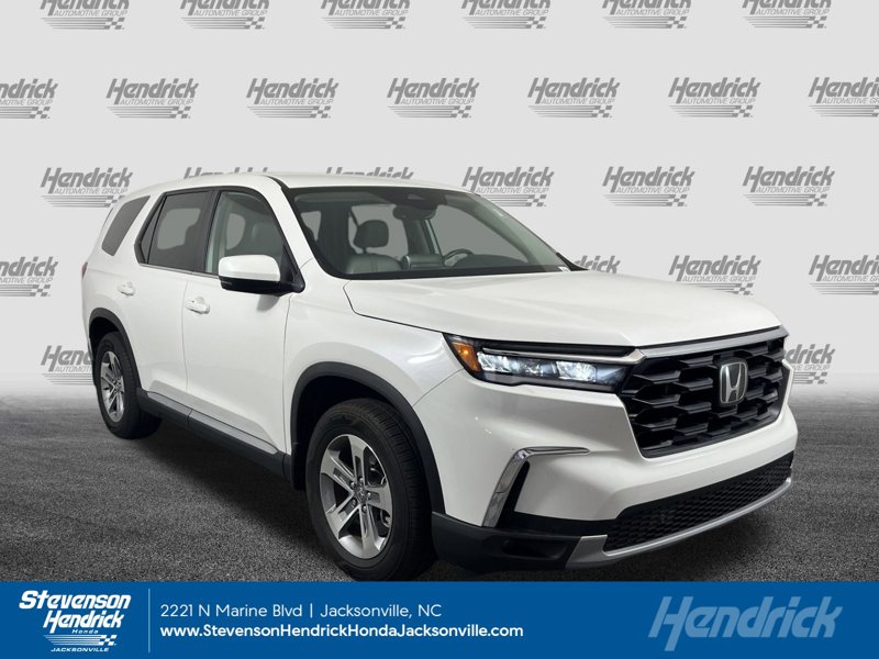Certified 2025 Honda Pilot EX-L image 1