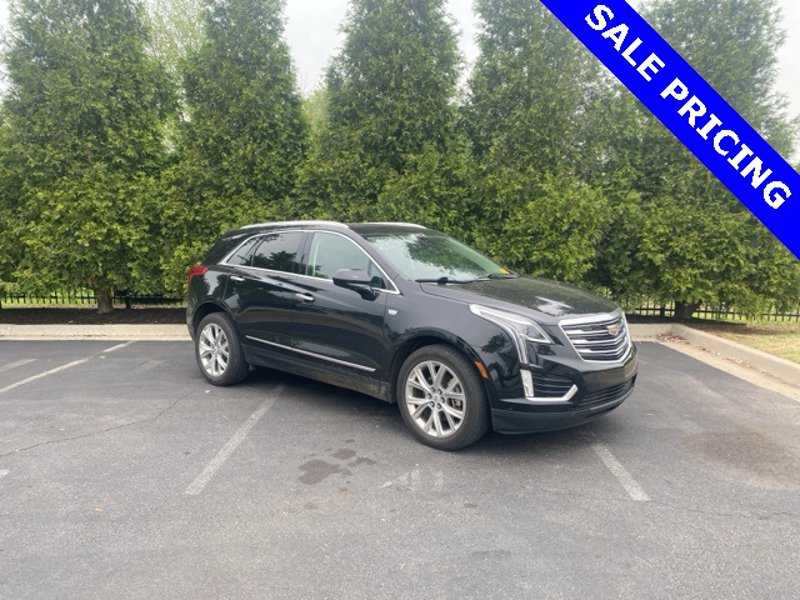 Used 2017 Cadillac XT5 Luxury w/ Driver Awareness Package image 1