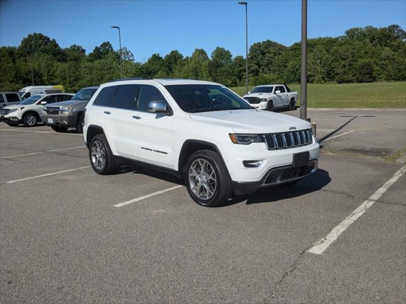 Certified 2022 Jeep Grand Cherokee Limited w/ Trailer Tow Group IV image 1