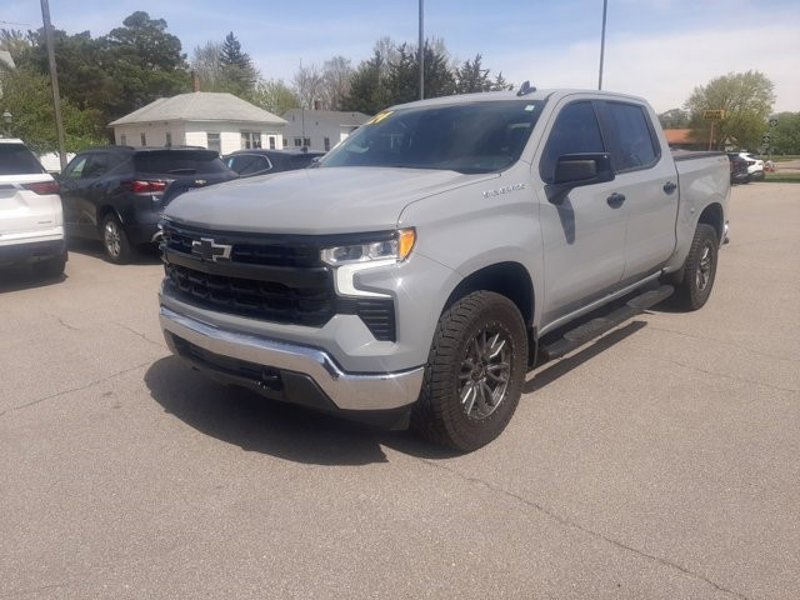 Certified 2024 Chevrolet Silverado 1500 LT image 1