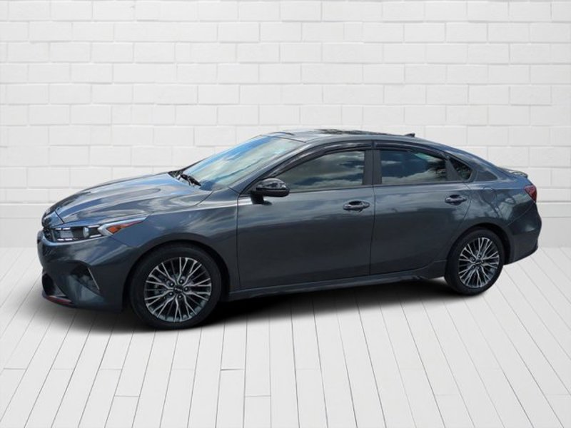 Certified 2022 Kia Forte GT-Line image 1