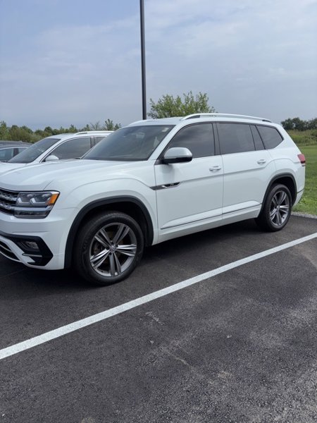 Used 2018 Volkswagen Atlas SE w/ R-Line Package image 1
