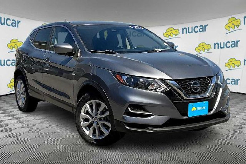 Certified 2022 Nissan Rogue Sport S image 1