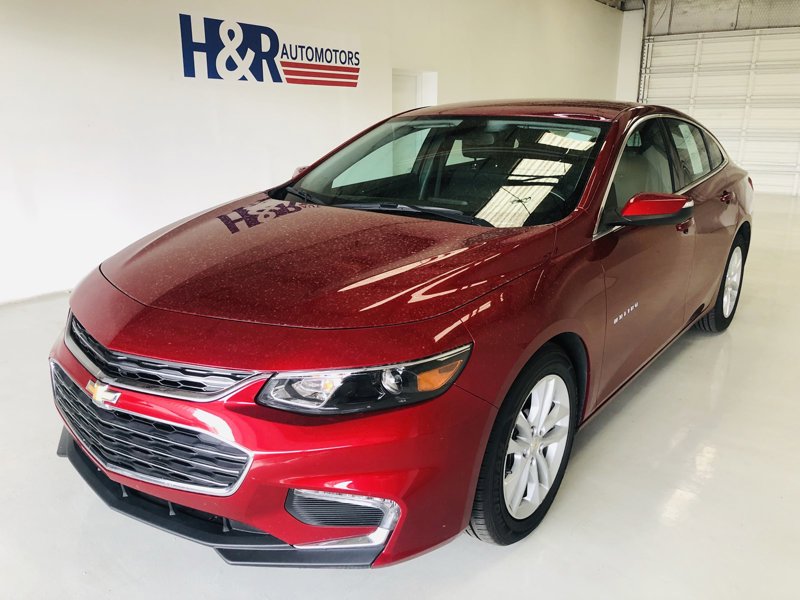 Used 2018 Chevrolet Malibu LT image 1