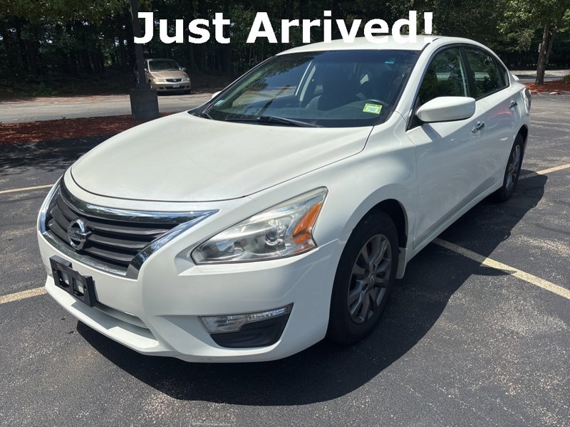 Used 2015 Nissan Altima 2.5 S w/ Special Edition Package image 1