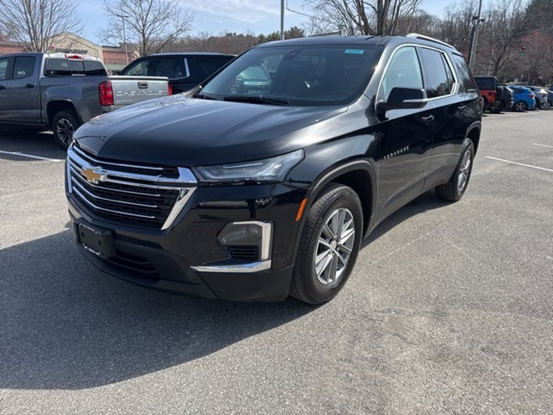 Certified 2022 Chevrolet Traverse LT image 1