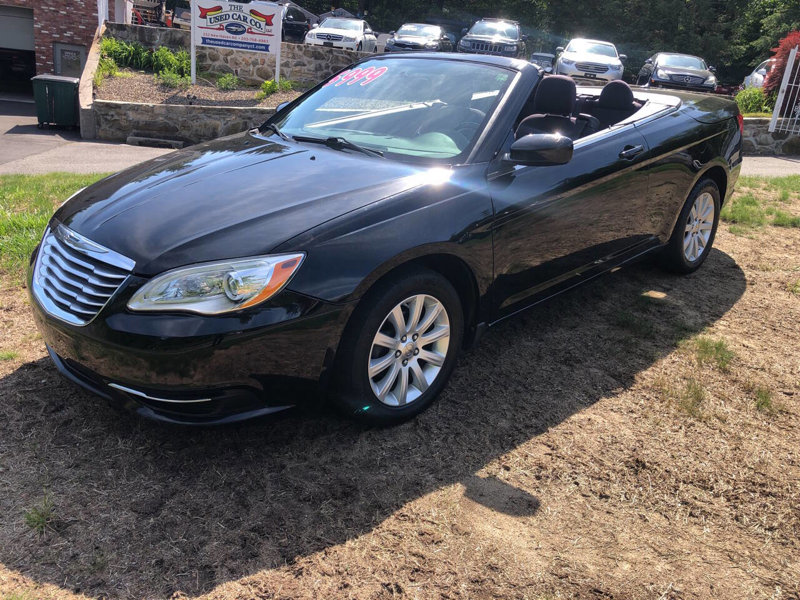 Used 2013 Chrysler 200 Touring image 1