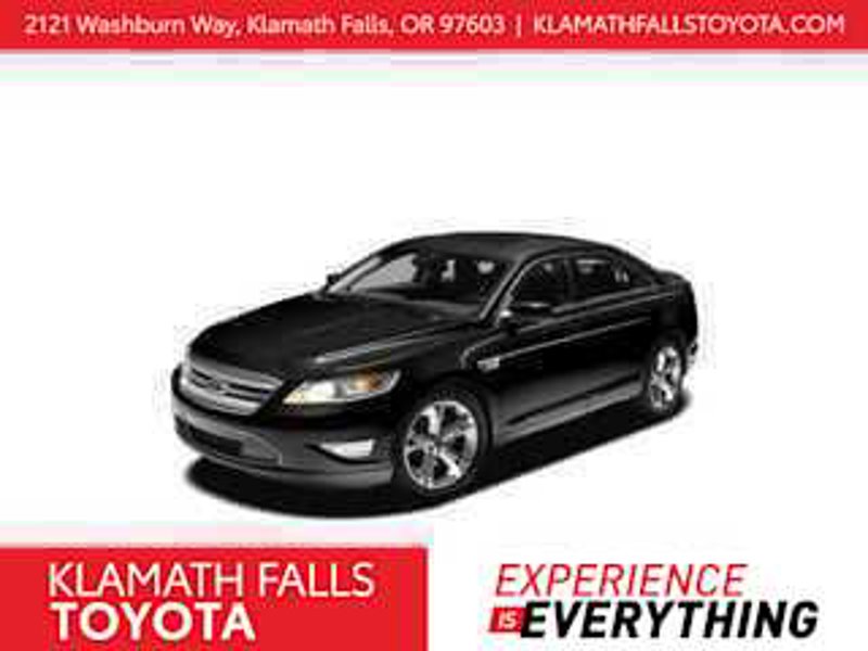 Used 2010 Ford Taurus SHO image 1