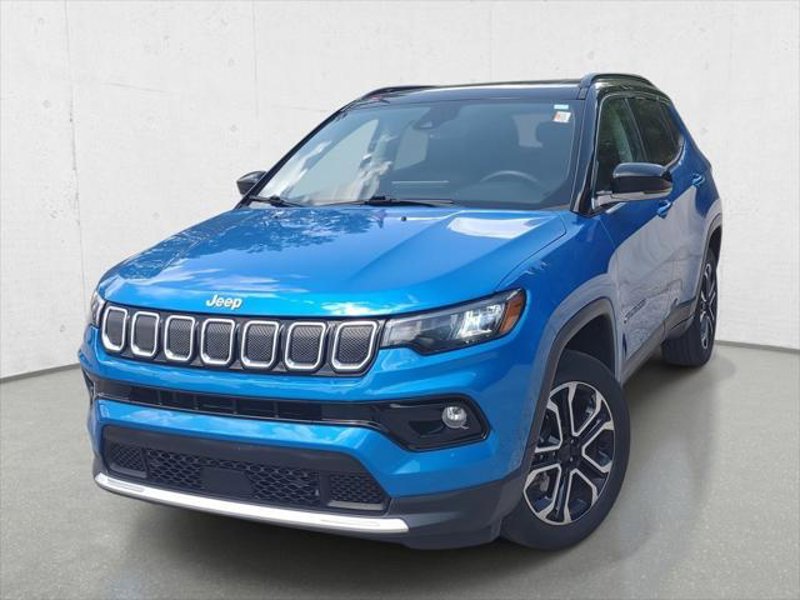Certified 2022 Jeep Compass Limited w/ Sun and Sound Group image 1