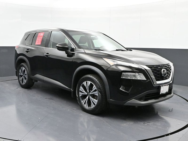 Certified 2021 Nissan Rogue SV image 1