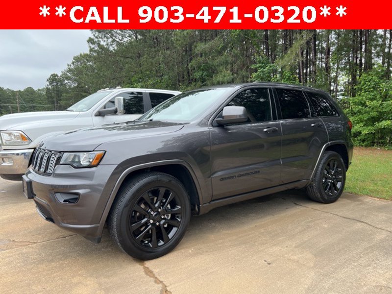 Used 2019 Jeep Grand Cherokee Altitude image 1