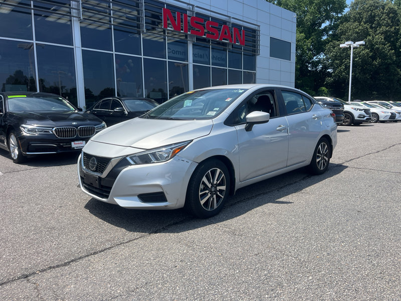 Certified 2022 Nissan Versa SV image 1