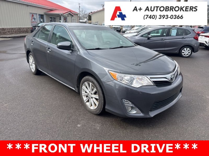 Used 2013 Toyota Camry XLE image 1