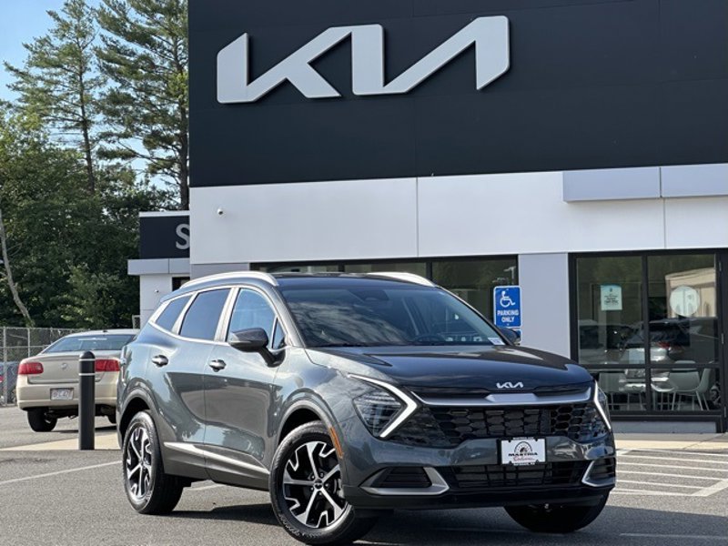 Certified 2025 Kia Sportage EX image 1