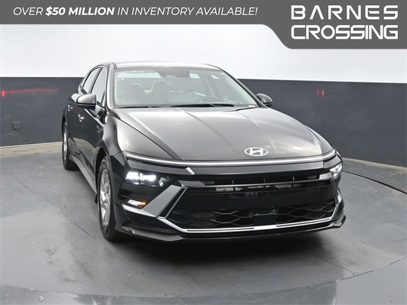 Certified 2025 Hyundai Sonata SE image 1