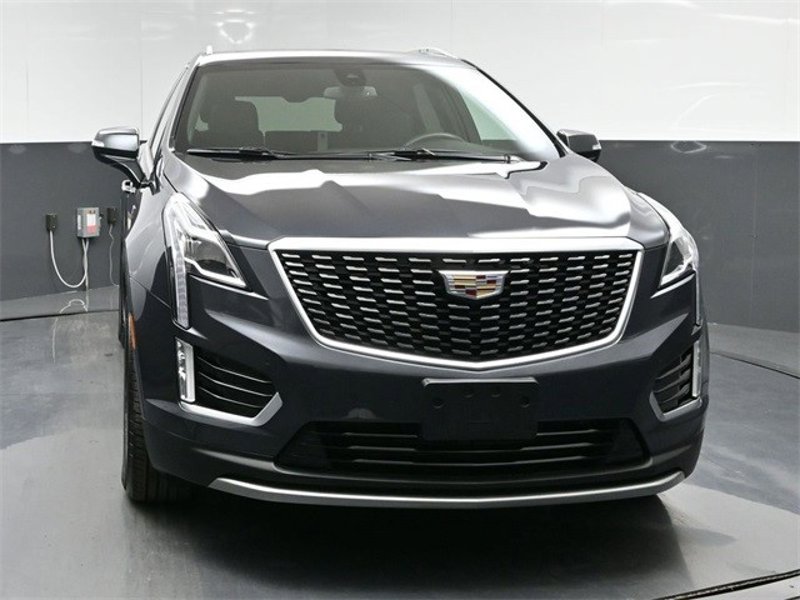 Certified 2022 Cadillac XT5 Premium Luxury image 1