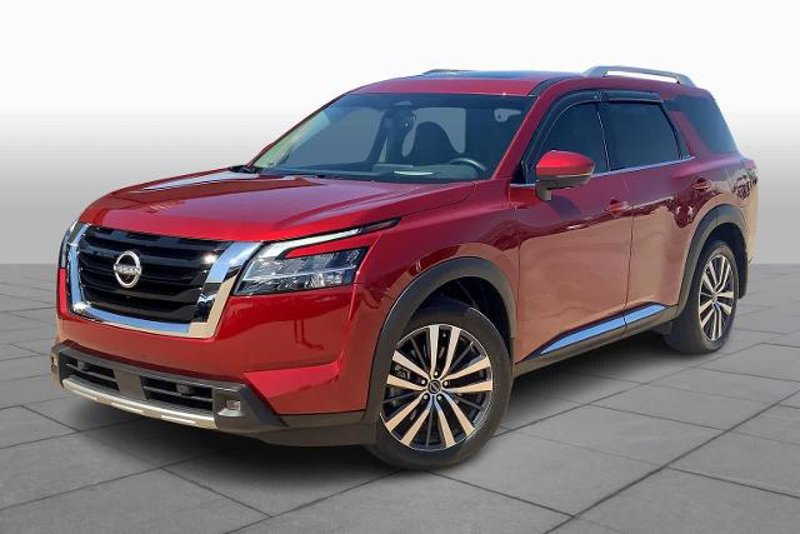 Certified 2022 Nissan Pathfinder Platinum w/ Cargo Package image 1