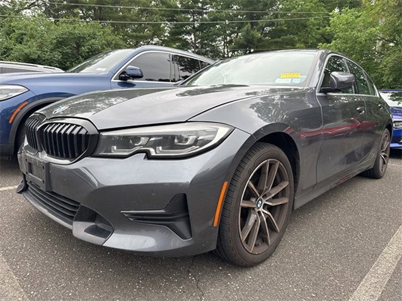 Certified 2022 BMW 330i xDrive Sedan image 1