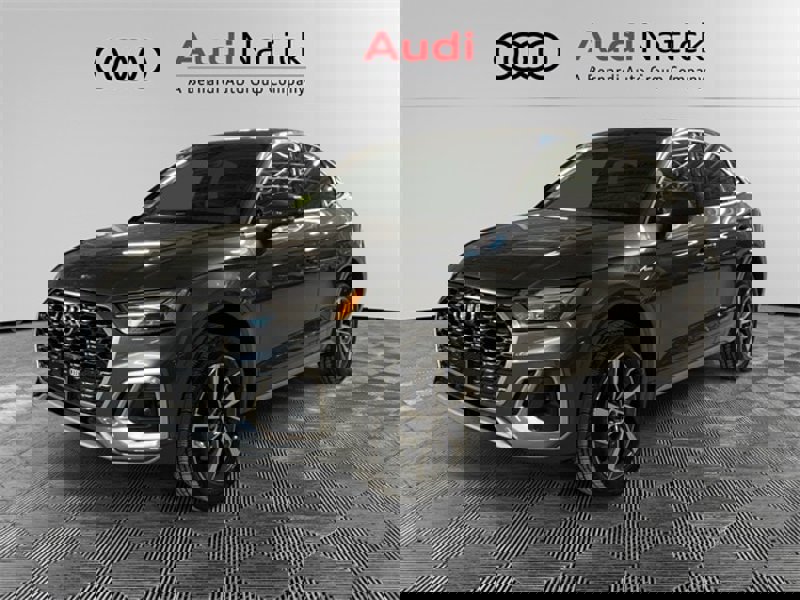 Certified 2024 Audi Q5 2.0T Premium w/ Convenience Package image 1