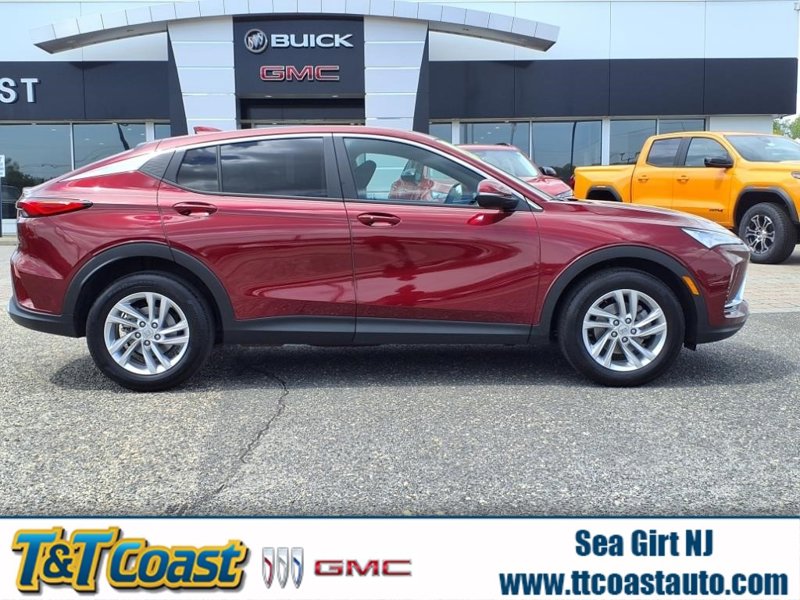 Certified 2024 Buick Envista Preferred w/ Convenience I Package image 1
