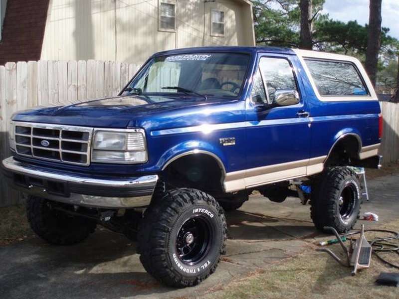 Used 1996 Ford Bronco XL image 1
