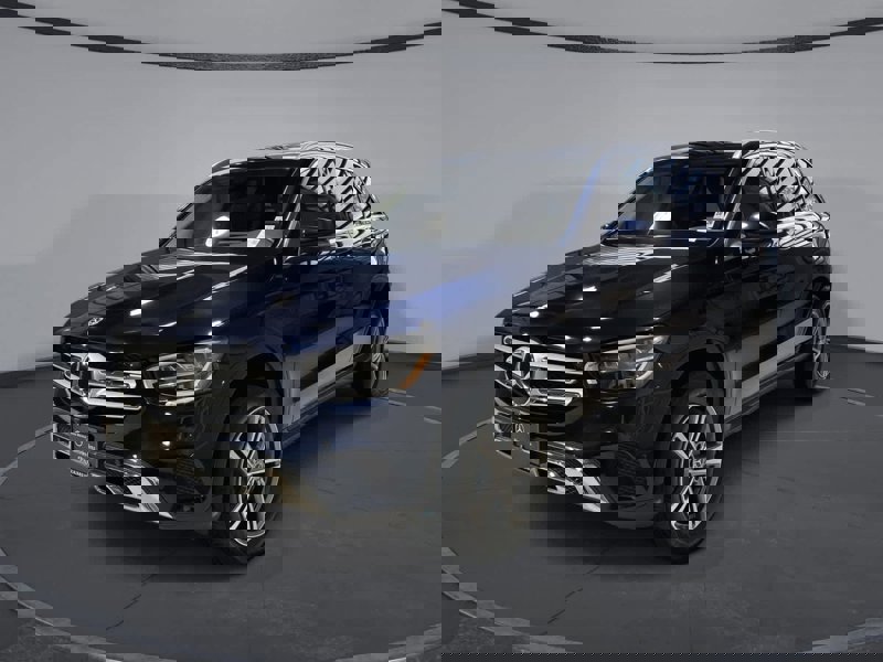 Certified 2021 Mercedes-Benz GLC 300 4MATIC image 1