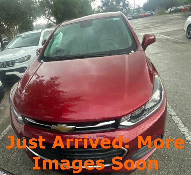 Used 2021 Chevrolet Trax LS w/ Tint and Cruise Package image 1