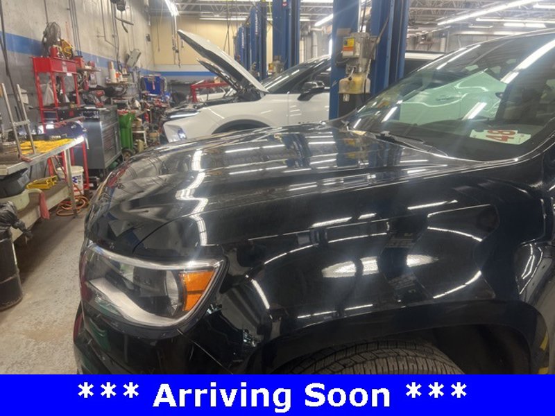 Used 2018 Chevrolet Colorado LT image 1