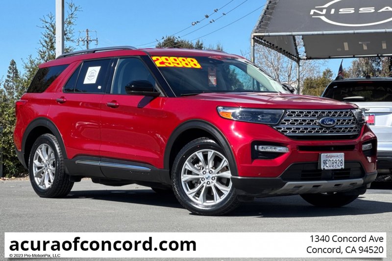 Used 2023 Ford Explorer Limited image 1