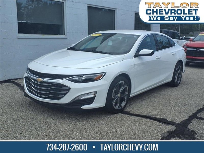 Certified 2022 Chevrolet Malibu LT image 1
