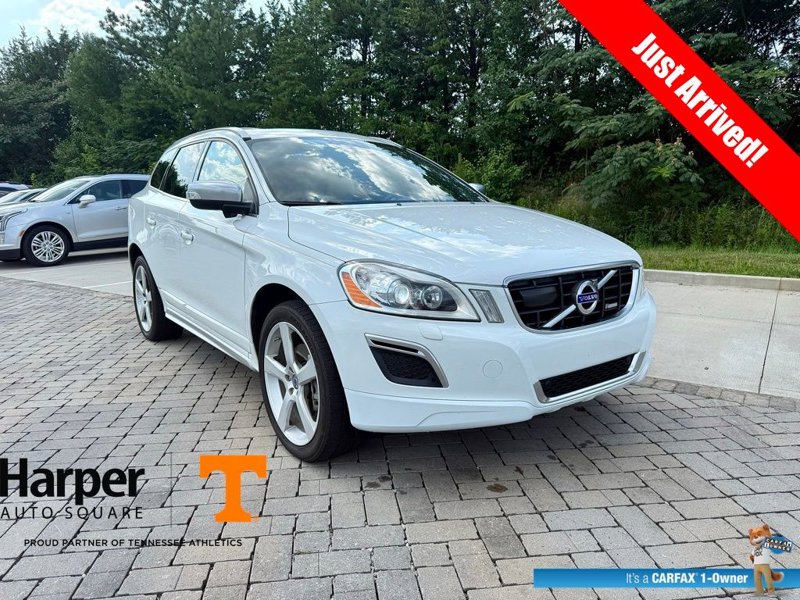 Used 2013 Volvo XC60 T6 R-Design Platinum image 1
