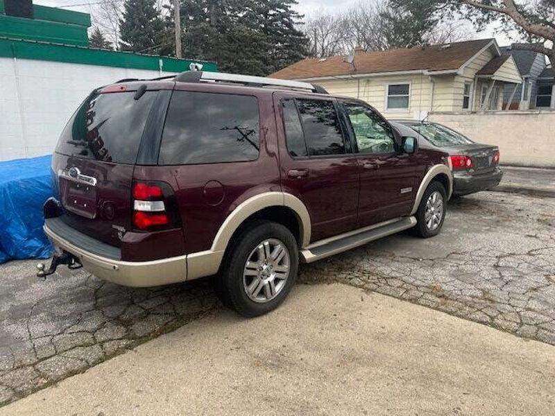 Used 2006 Ford Explorer Eddie Bauer image 1