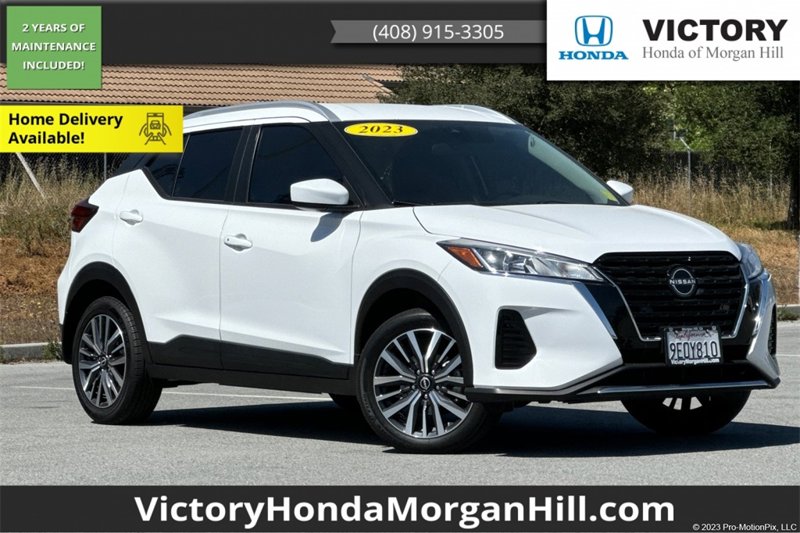 Used 2023 Nissan Kicks SV image 1