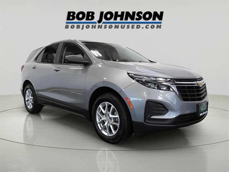 Certified 2023 Chevrolet Equinox LS w/ LS Convenience Package image 1
