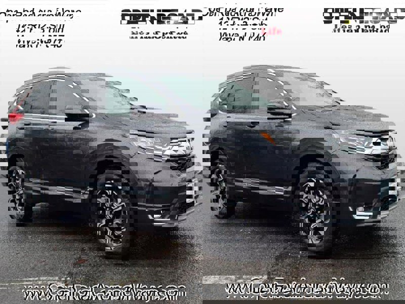 Used 2019 Honda CR-V Touring image 1