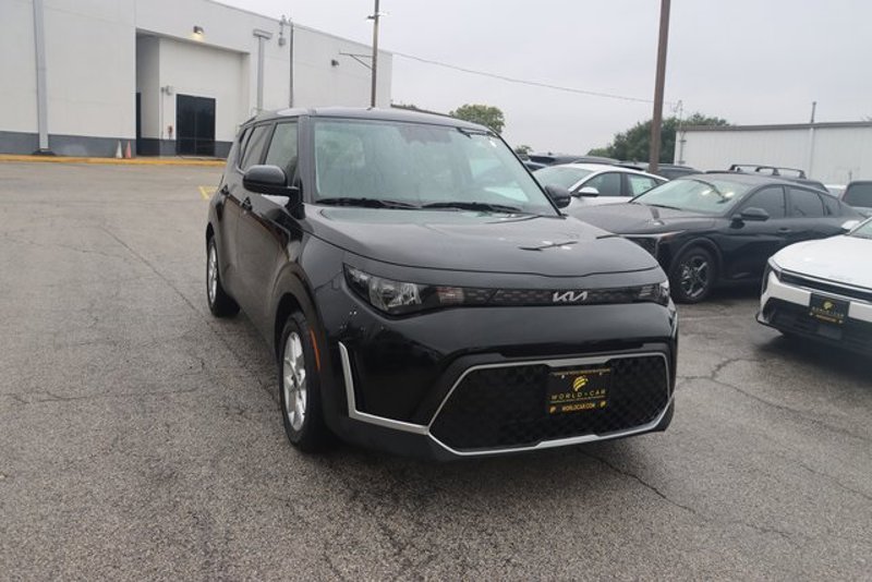 Certified 2024 Kia Soul LX w/ Option Group 015 image 1