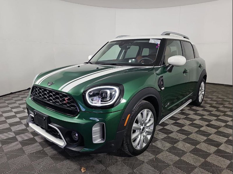 Used 2022 MINI Cooper Countryman S image 1