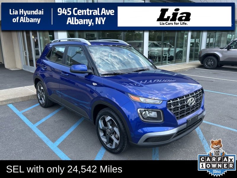 Certified 2023 Hyundai Venue SEL w/ Cargo Package image 1