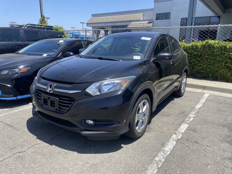 Used 2017 Honda HR-V EX image 1