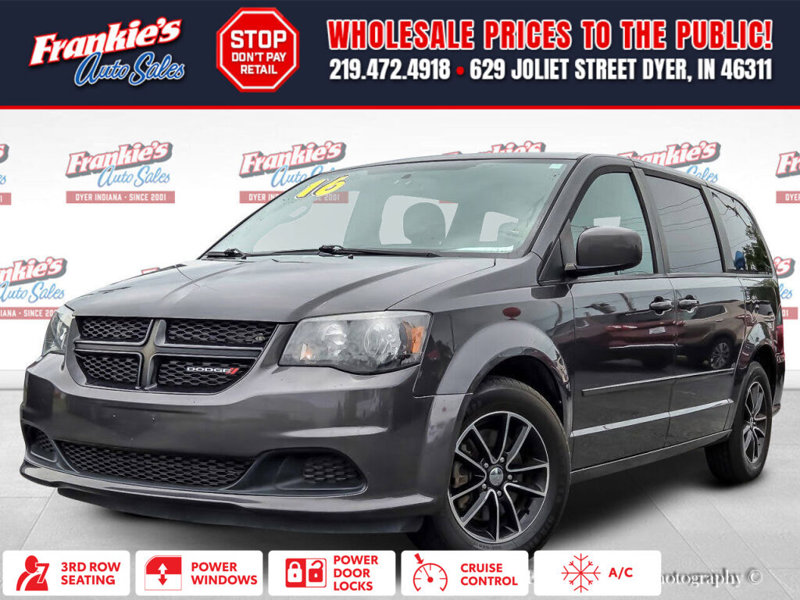 Used 2016 Dodge Grand Caravan SE image 1