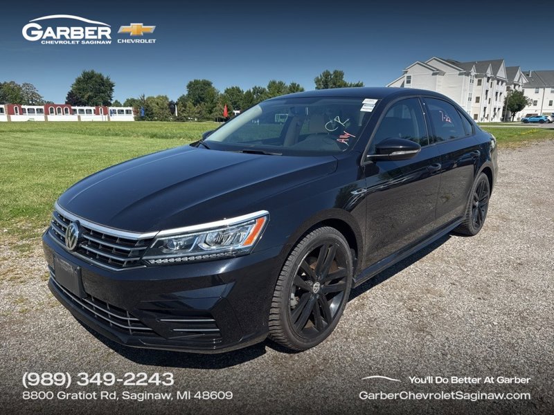 Used 2018 Volkswagen Passat 2.0T S image 1