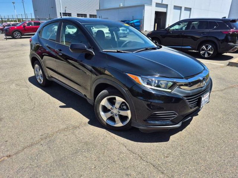 Used 2020 Honda HR-V LX image 1