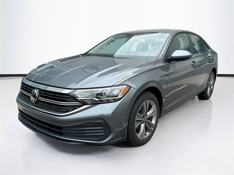Certified 2024 Volkswagen Jetta SE image 1