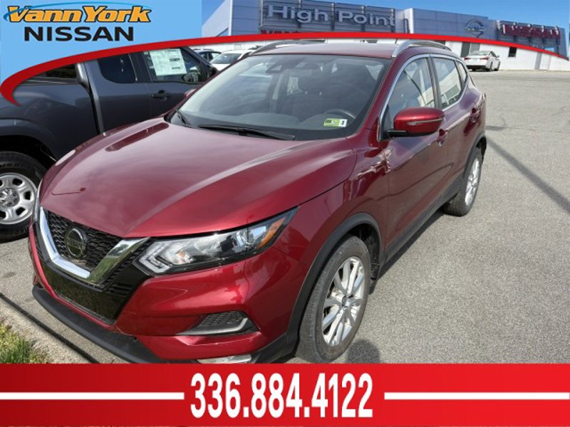 Certified 2022 Nissan Rogue Sport SV image 1